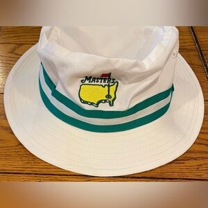 Masters White Bucket Hat, size large, traditional green stripe